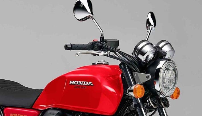 moto china copia honda cb super four Así es la ZX 500F, un guiño a las Honda clásicas de los ochenta