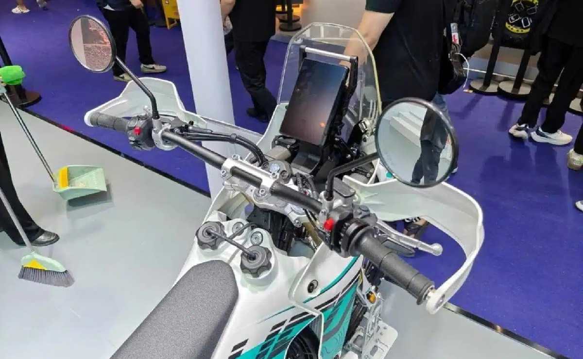 Cómo está equipada la nueva moto de Rally de Kove
