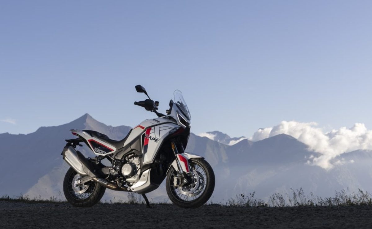 Moto Morini X-Cape 1200