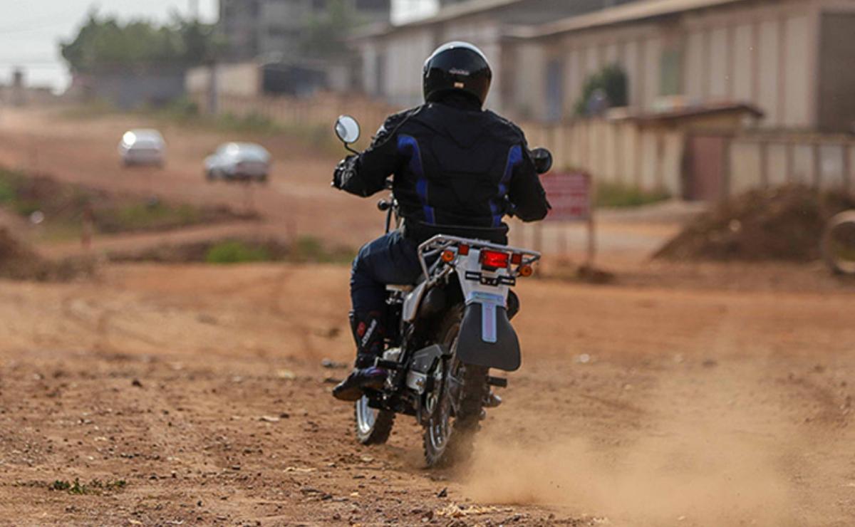 Suzuki DR200SE opinión