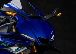 Yamaha R1