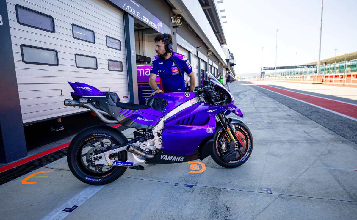 Yamaha V4