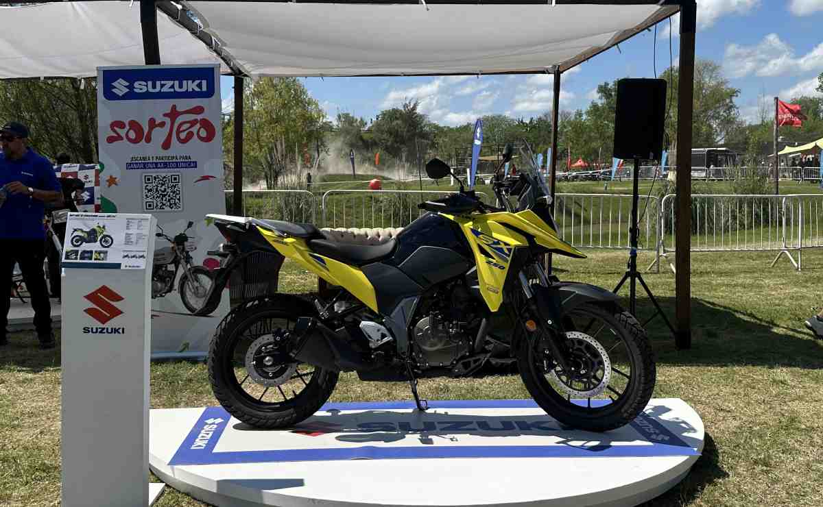 Presentación Suzuki V-Strom 250