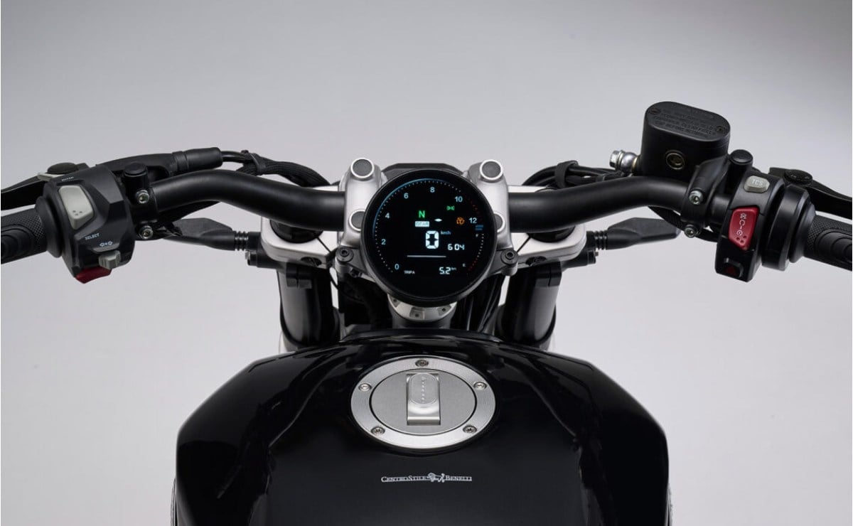 Benelli Leoncino Bobber 400