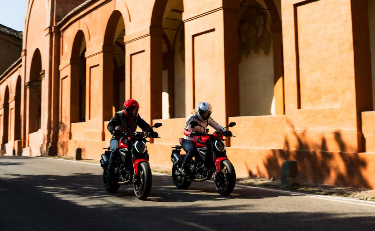 ducati monster moto naked 1 Moto naked Ducati Mosnter 2026