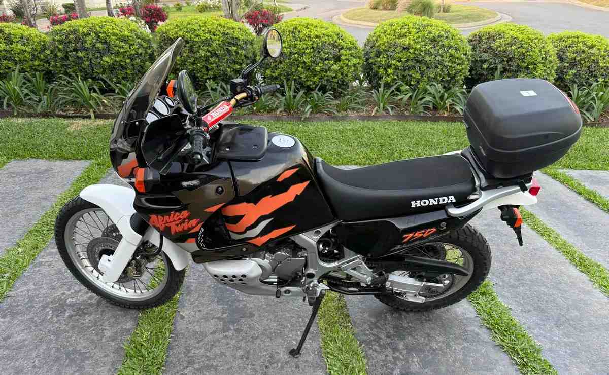 Honda Africa Twin 750 XRV – Año 1996