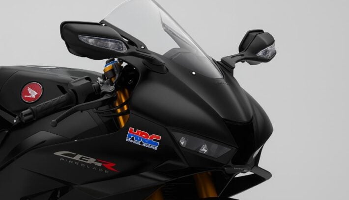 Cómo está equipada la Honda CBR 1000 RR-R Fireblade SP Base race