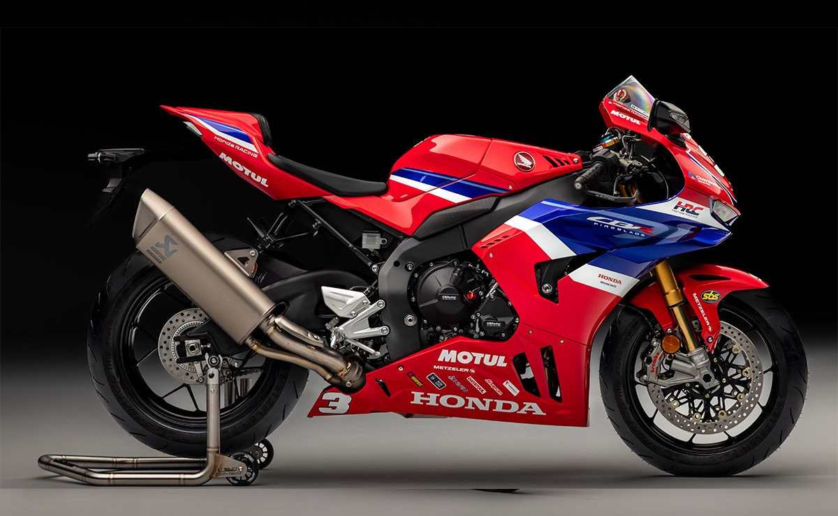 Honda CBR-1000R R  Fireblade Dean Harrison
