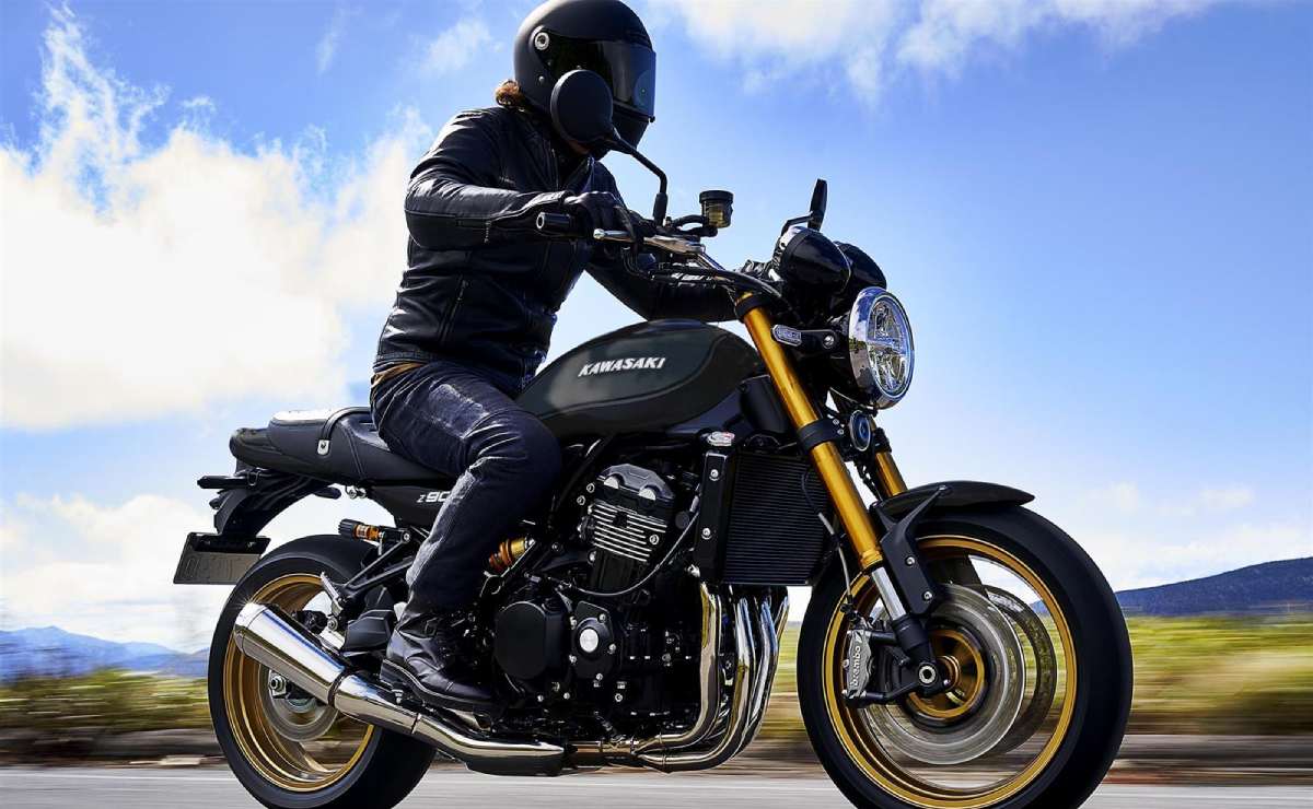 Kawasaki Z900RS