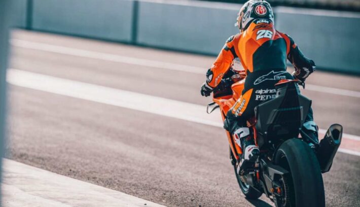 Nueva KTM 990 RC RNueva KTM 990 RC R