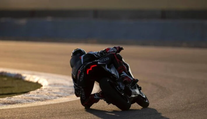 Moto deportiva Aprilia RS 457