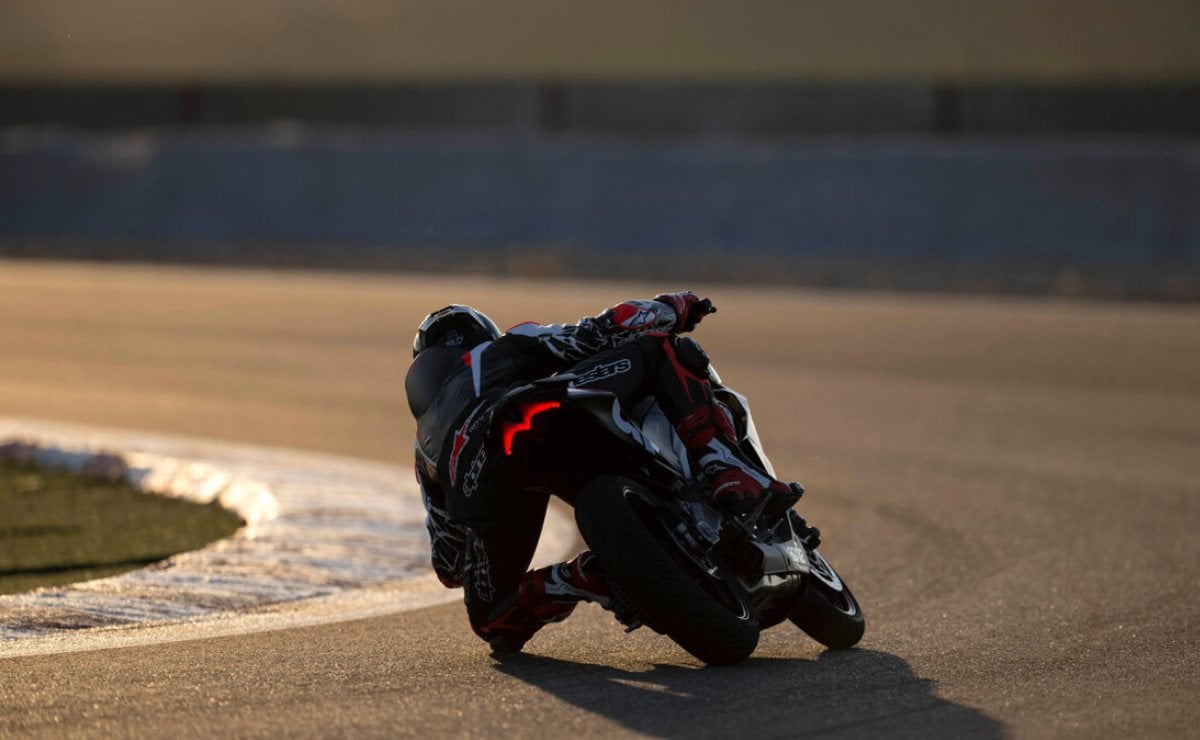 Moto deportiva Aprilia RS 457