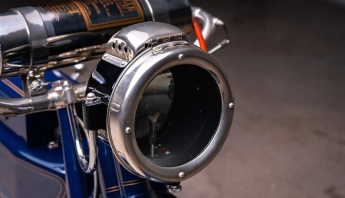 moto Henderson Four Modelo H