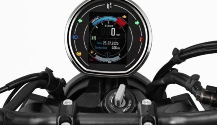 Hero Hunk 440 deriva: Una moto con carácter propio