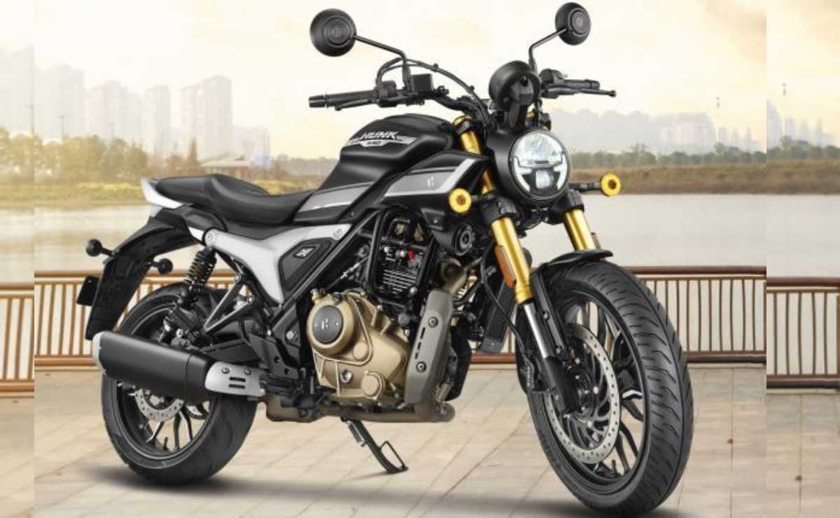 Hero Hunk 440 deriva: Una moto con carácter propio
