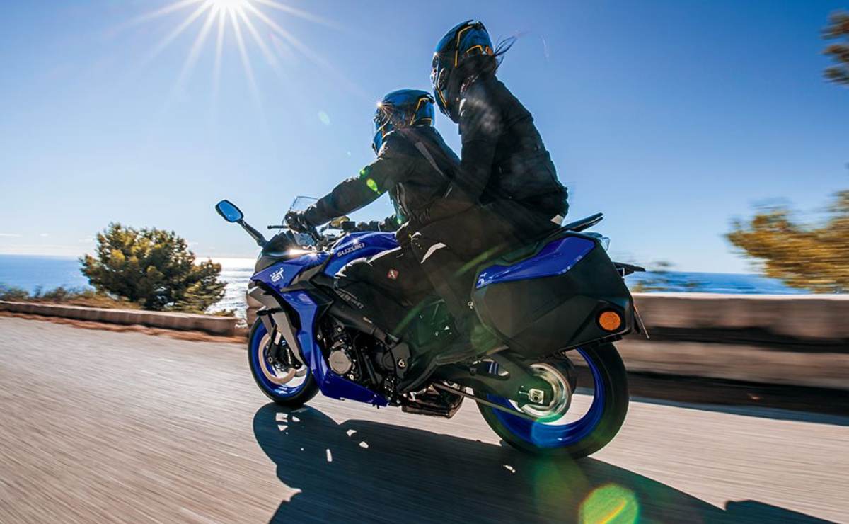 Suzuki GSX-S1000GT+ 2026