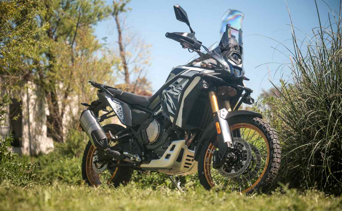 Test Ride Voge DS 800 Rally