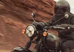 Triumph Bonneville T100, T120 y T120 Black