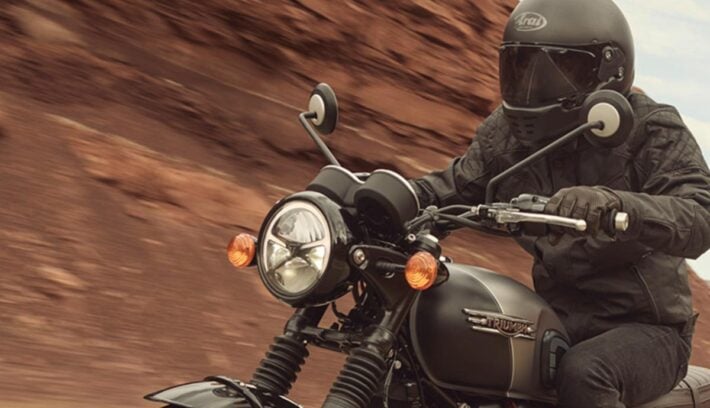 Triumph Bonneville T100, T120 y T120 Black