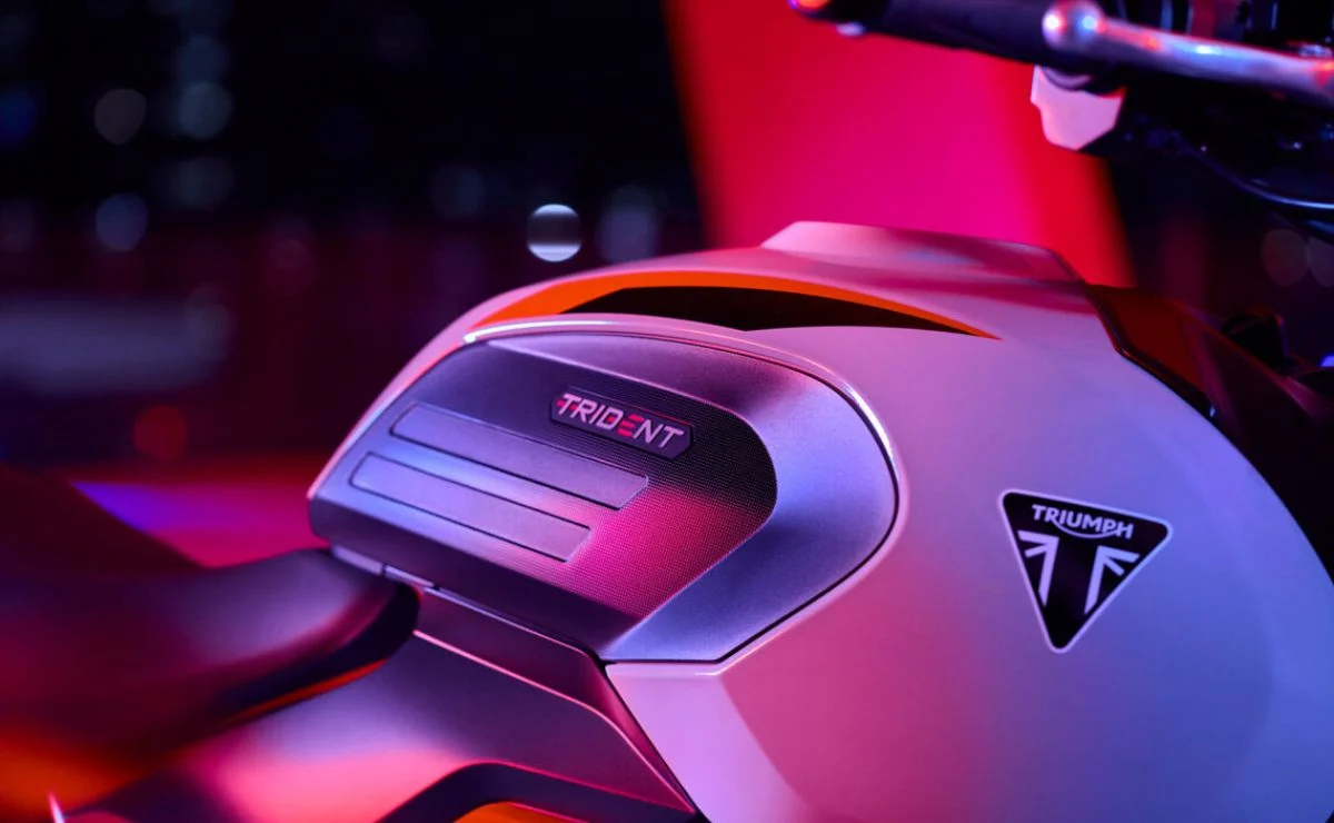 Triumph Trident 800