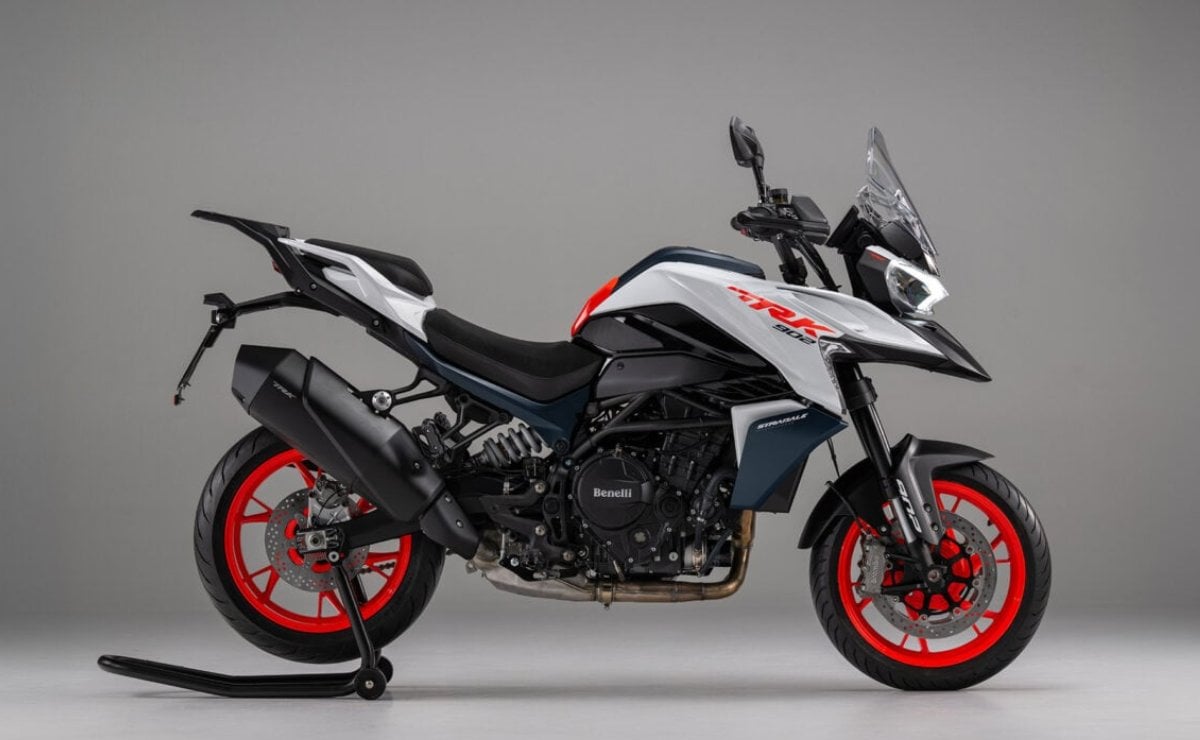 Benelli TRK 902 Stradale