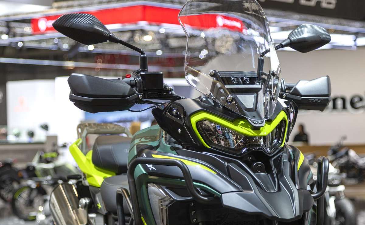 benelli trk902 Benelli TRK 902 Xplorer