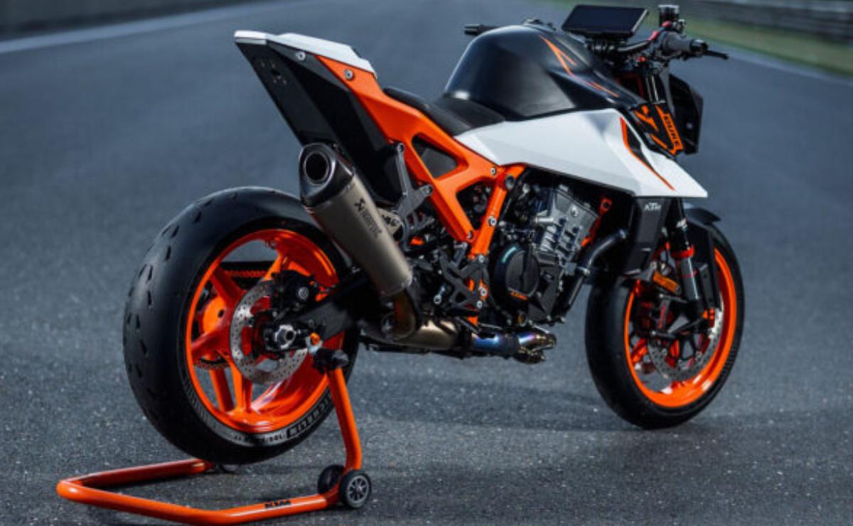 ktm 990 duke r 1 KTM 990 Duke R