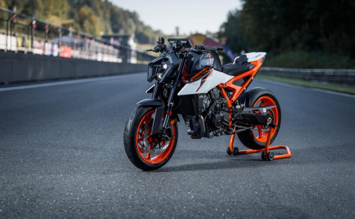 KTM 990 Duke R 2025