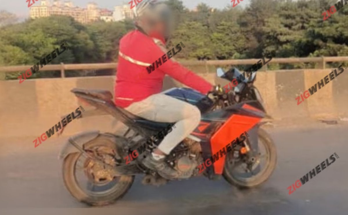 ktm rc 160 2 KTM RC 160