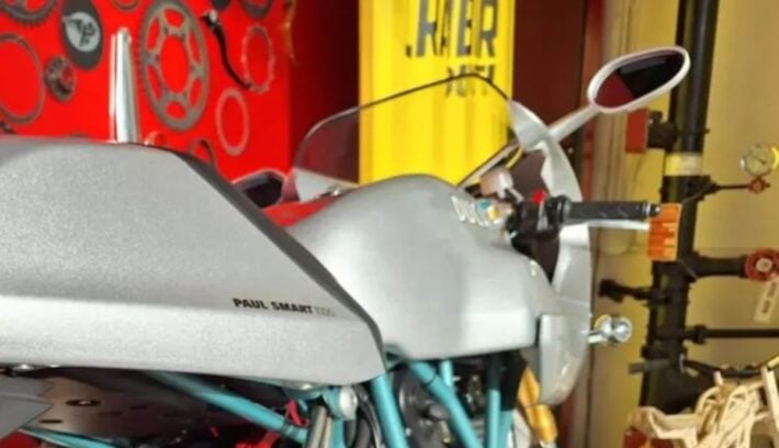 Moto Ducati Paul Smart 1000 LE