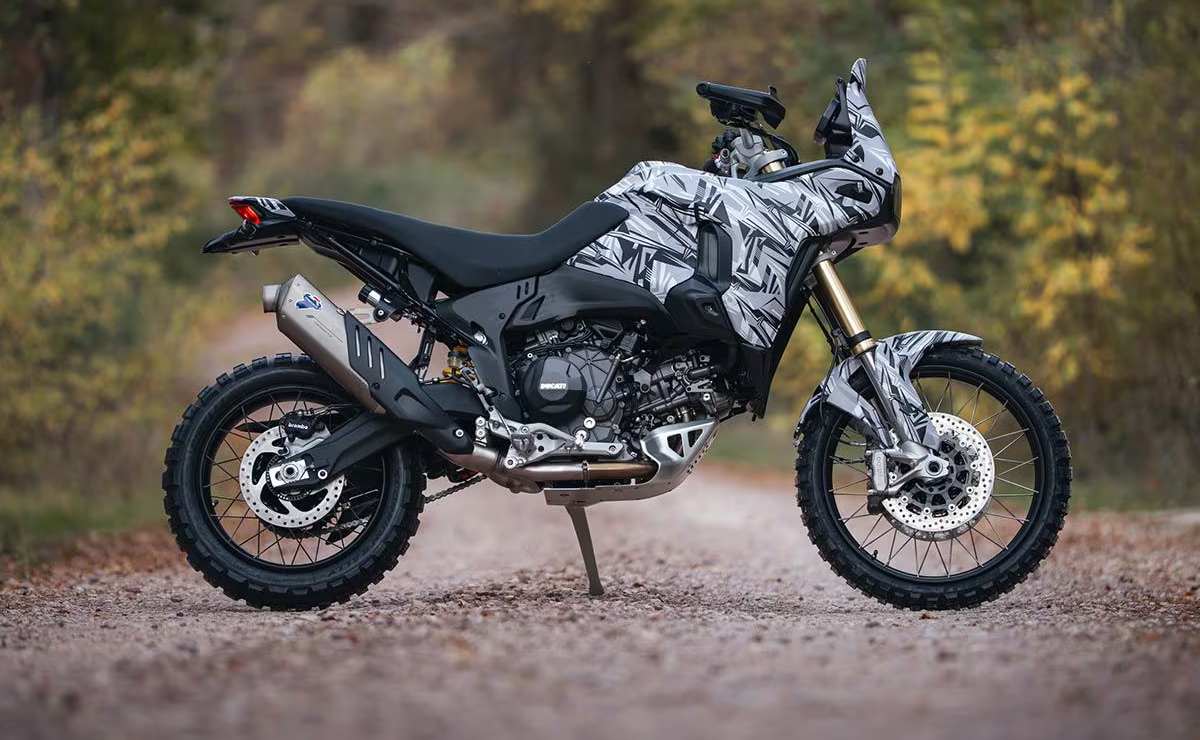 Así será la segunda generación de la moto trail de Ducati 