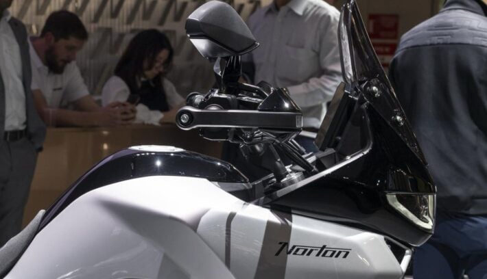 Moto trail Norton Atlas