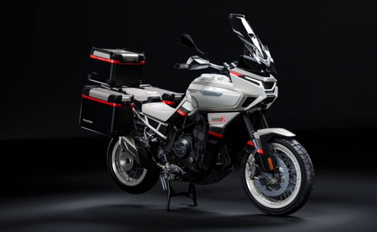 Moto Trail Phelon & Moore By Pininfarina