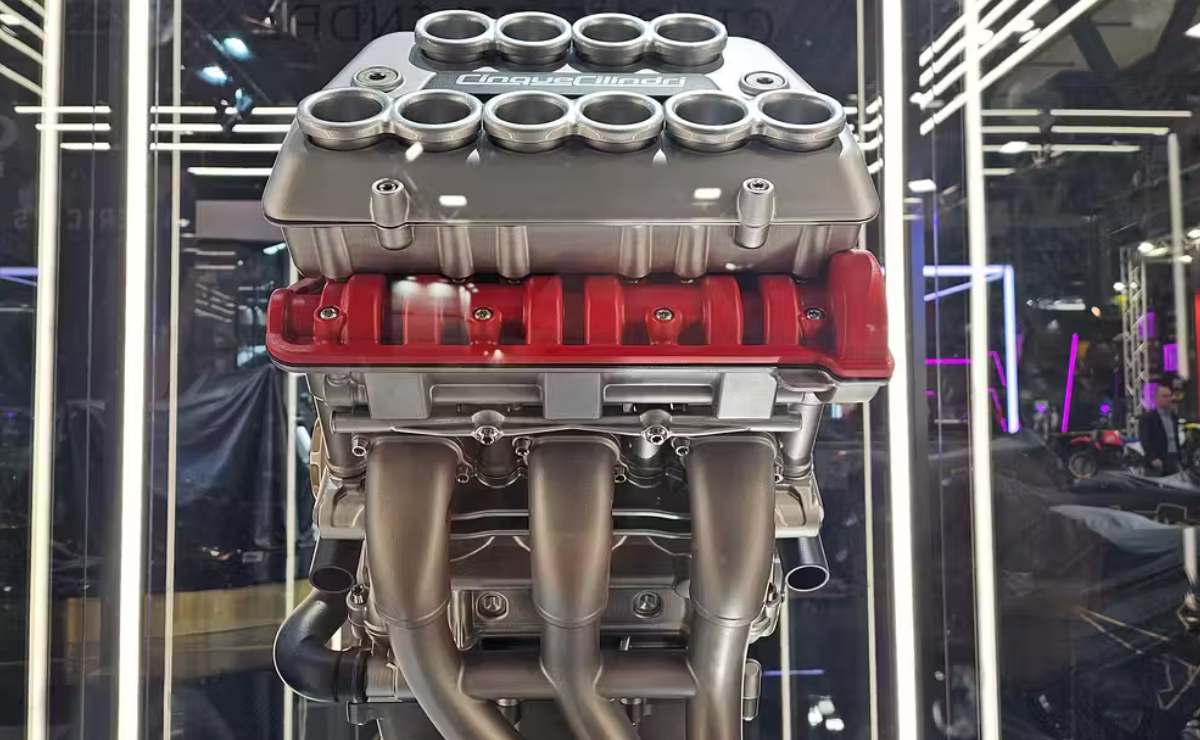 Motor V5 MVAgusta motos