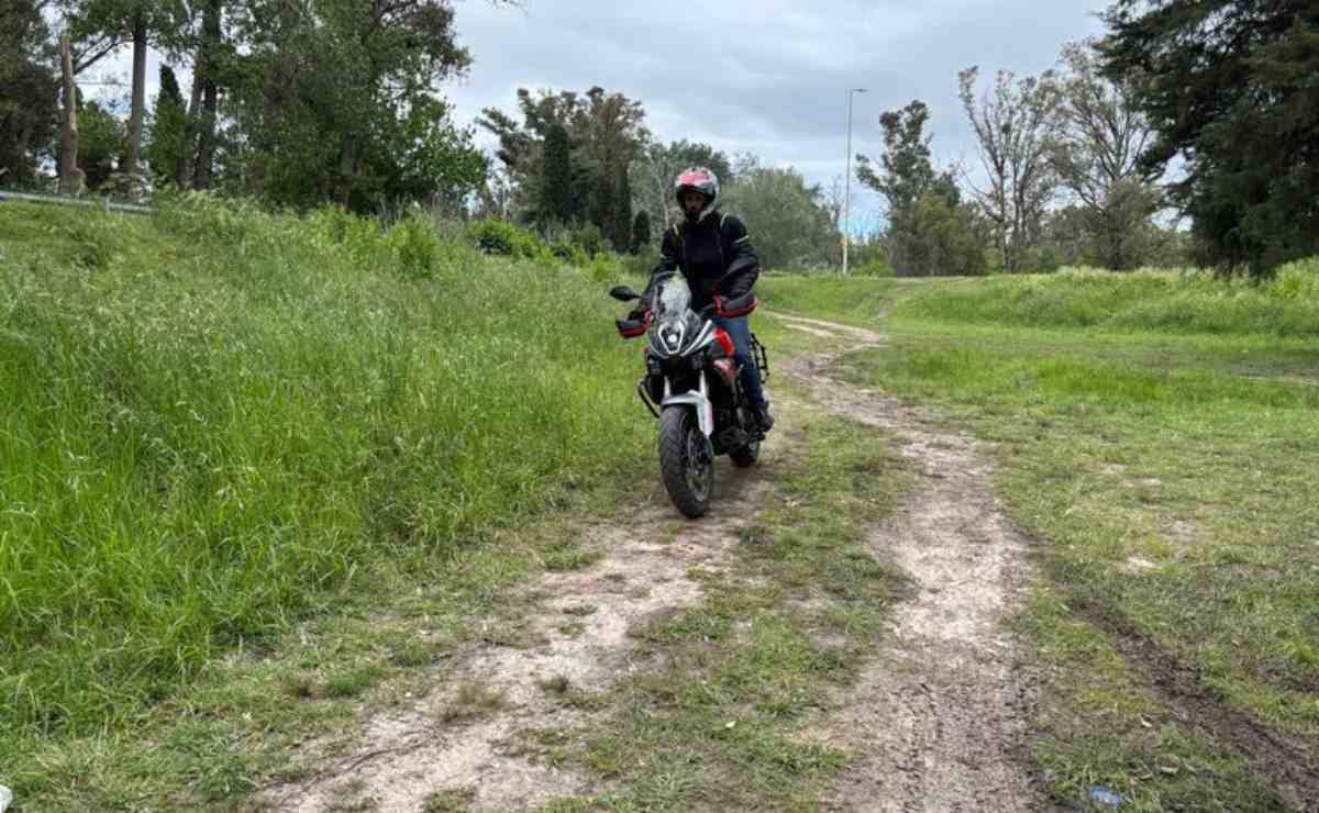 QJMotor SRT 550 SX Test Ride 