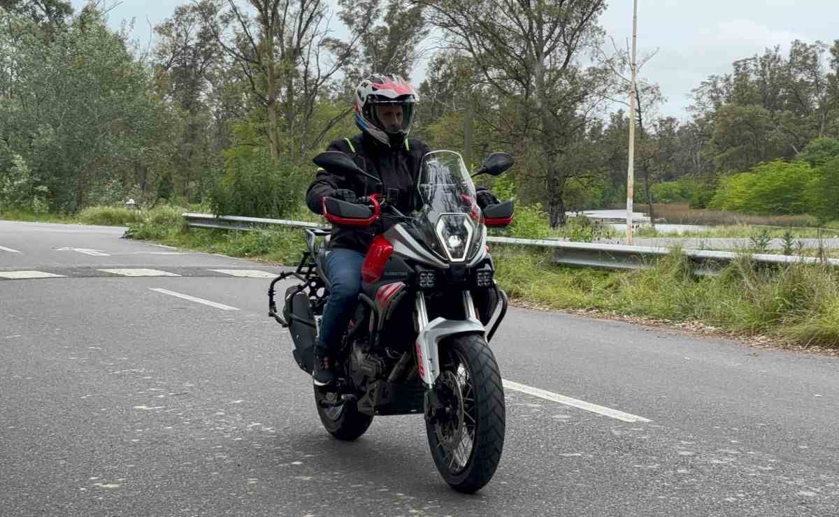 QJMotor SRT 550 SX Test Ride 