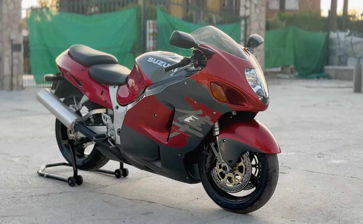 restauracion suzuki hayabusa 3 Fue viral: es argentino y restauró una de las Suzuki Hayabusa más difíciles de encontrar