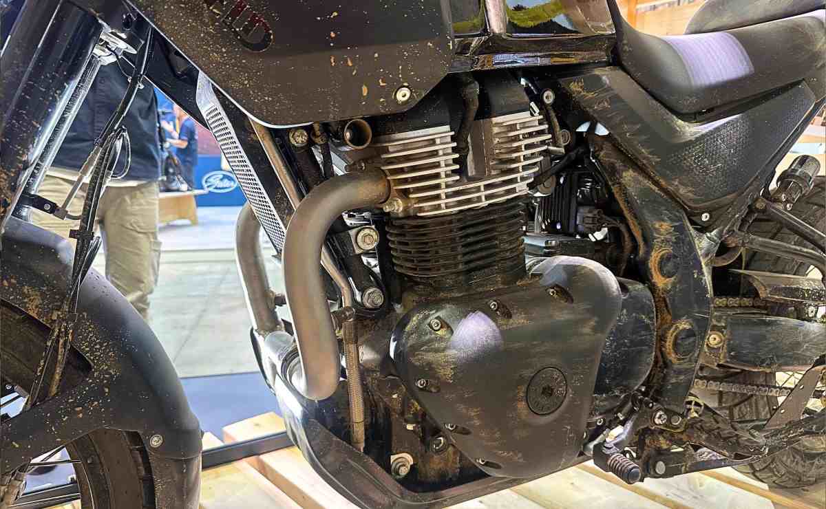 royal enfield himalayan 750 EICMA 1 Royal Enfield Himalayan 750