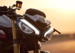 Triumph Street Triple 765 RX