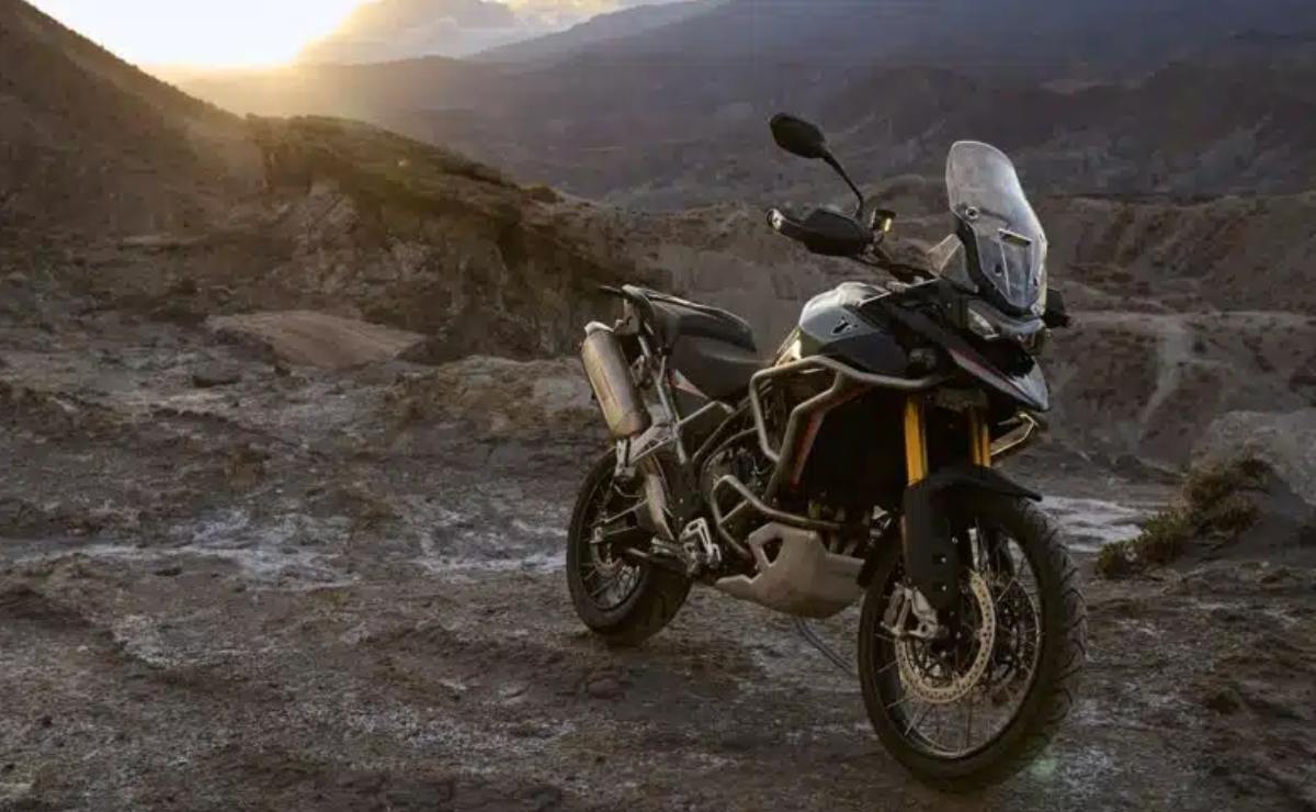 Triumph Tiger 900 Desert Edition