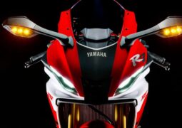 Yamaha R7