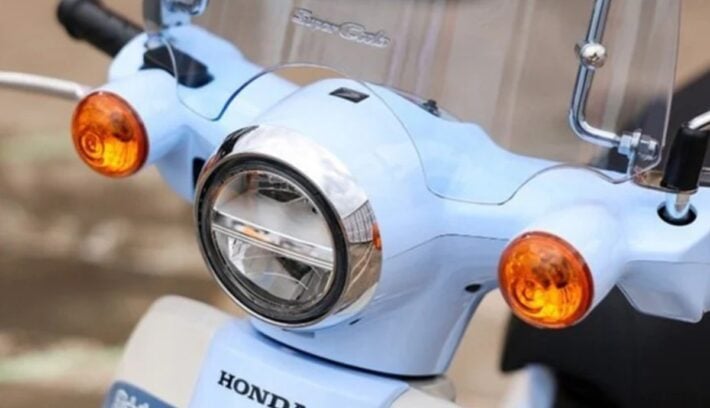Honda Super Cub Fujisan Special Edition