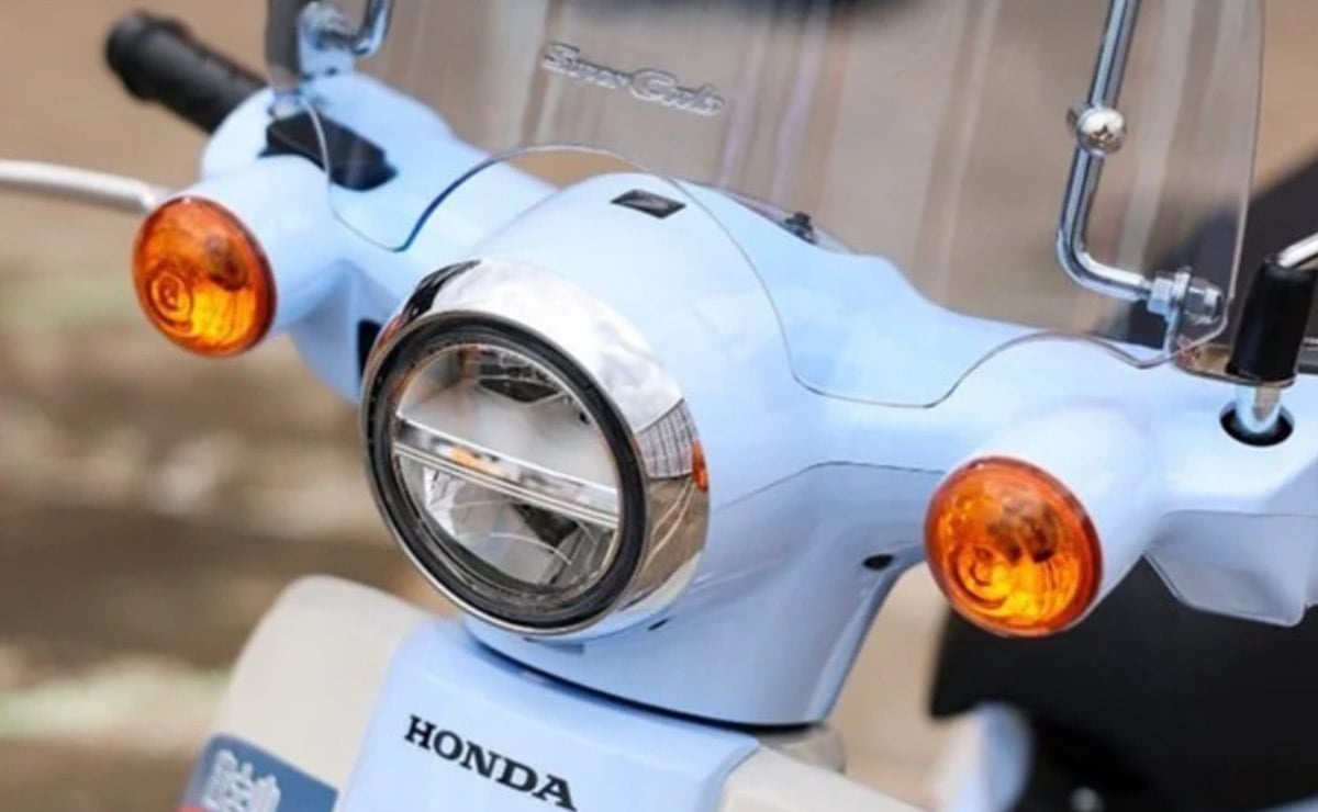 Honda Super Cub Fujisan Special Edition