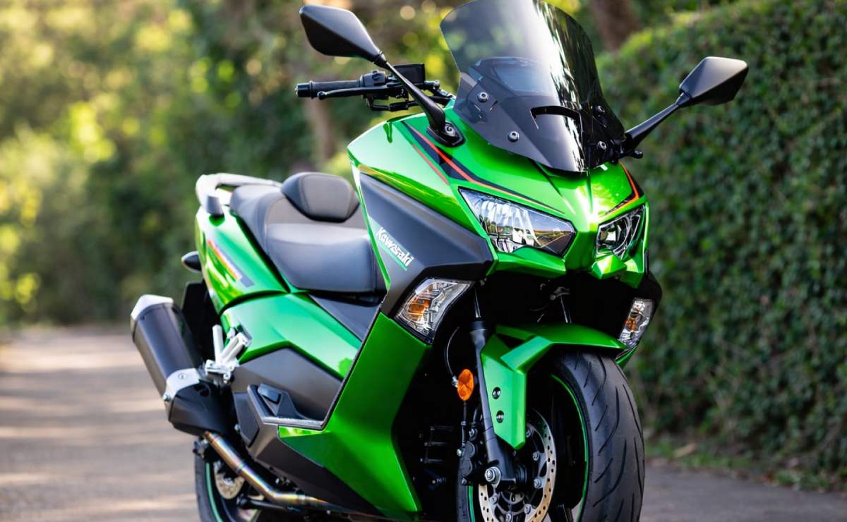 kawasaki 4 Kawasaki