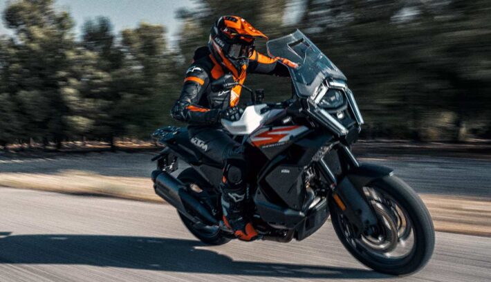 Nueva KTM 1390 Super Adventure S Evo