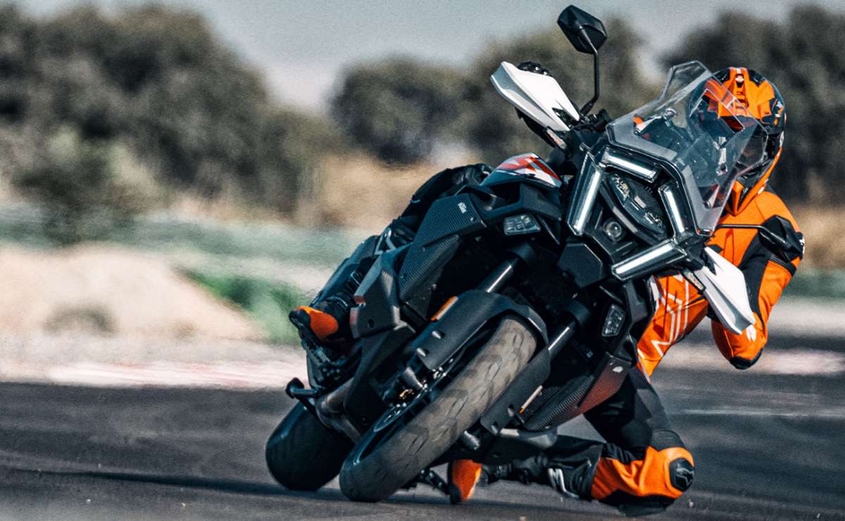 KTM 1390 Super Adventure S EVO