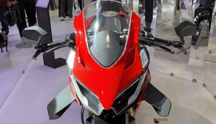 QJMotor SRK300R1: así es la nueva moto deportiva de la marca china