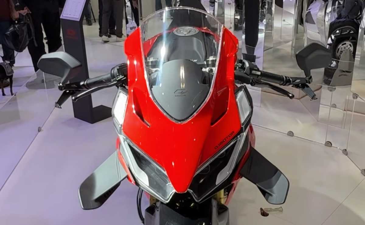 QJMotor SRK300R1: así es la nueva moto deportiva de la marca china