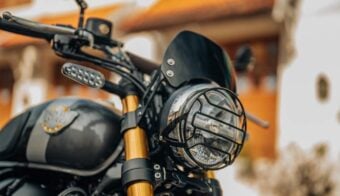 Cómo está equipada la Royal Enfield Bear 650
