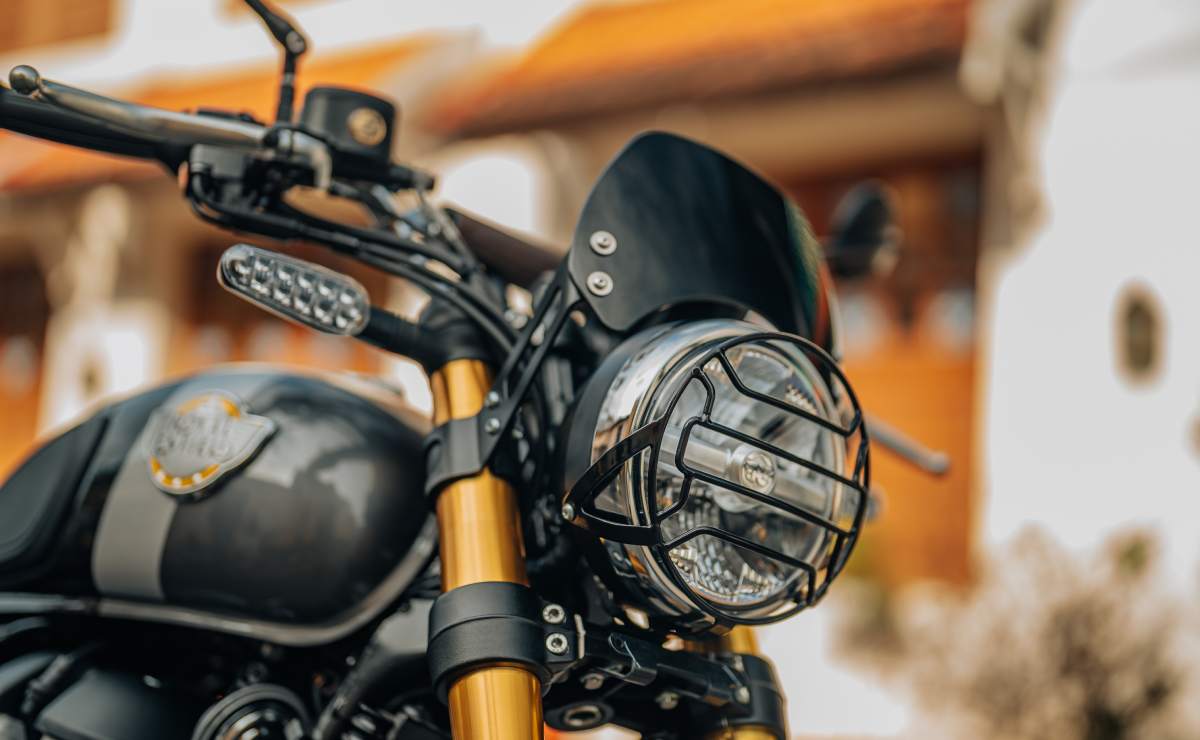 Cómo está equipada la Royal Enfield Bear 650